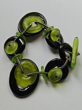 Designer Lalo Orna Sculptured Acrylic Resin Bracelet NWOT